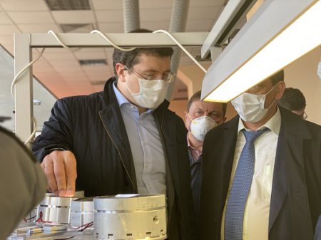 Глеб Никитин дал старт производству бактерицидных рециркуляторов на Заводе имени Петровского