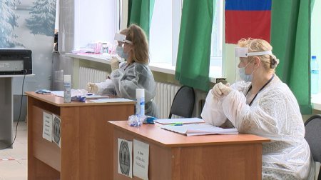 Глеб Никитин оценил соблюдение мер безопасности на избирательном участке в Нижнем Новгороде 