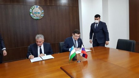 Глеб Никитин и хоким Бухарской области Узбекистана Ботир Зарипов подписали меморандум о намерениях сотрудничества