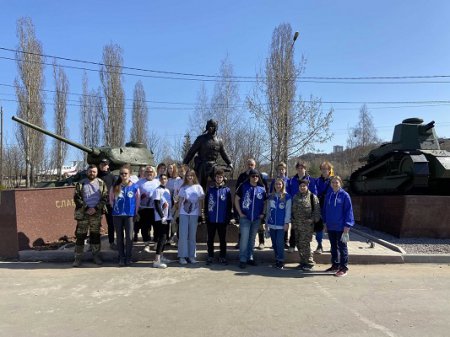 Нижегородские «Волонтеры Победы» присоединились к Международному субботнику