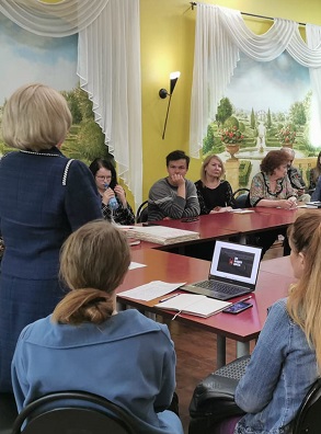Специалисты «Дома народного единства» проводят выездные консультации для НКО в районах Нижегородской области
