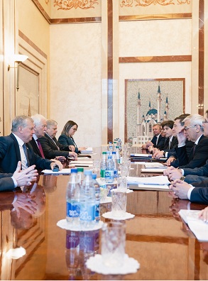 Глеб Никитин провел встречу с чрезвычайным и полномочным послом РФ в Республике Беларусь Борисом Грызловым