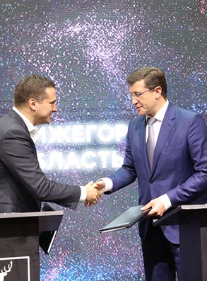 Глеб Никитин подписал соглашение о развитии инфраструктуры для электротранспорта