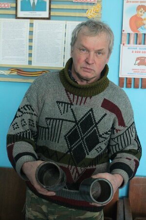 Представитель общества инвалидов из села Воздвиженского Сергей  Костюнин за работой