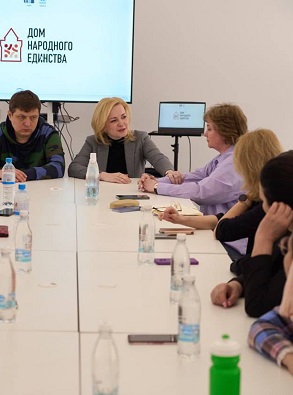Юлия Белехова встретилась с нижегородскими семьями участников СВО